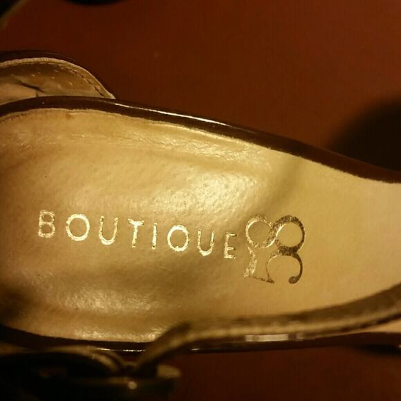 Boutique 58 Brown Patent Leather Heel. 8.5M - Picture 3 of 5